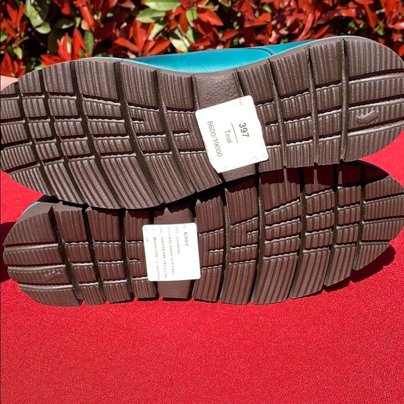 Jafa 397 Teal Loafers Size 38 NWOB - Picture 7 of 10